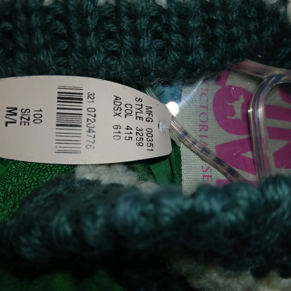 NWT Victorias Secret Pink Vintage Green White Down Paint Puffer Vest Knit M/L - Picture 4 of 4